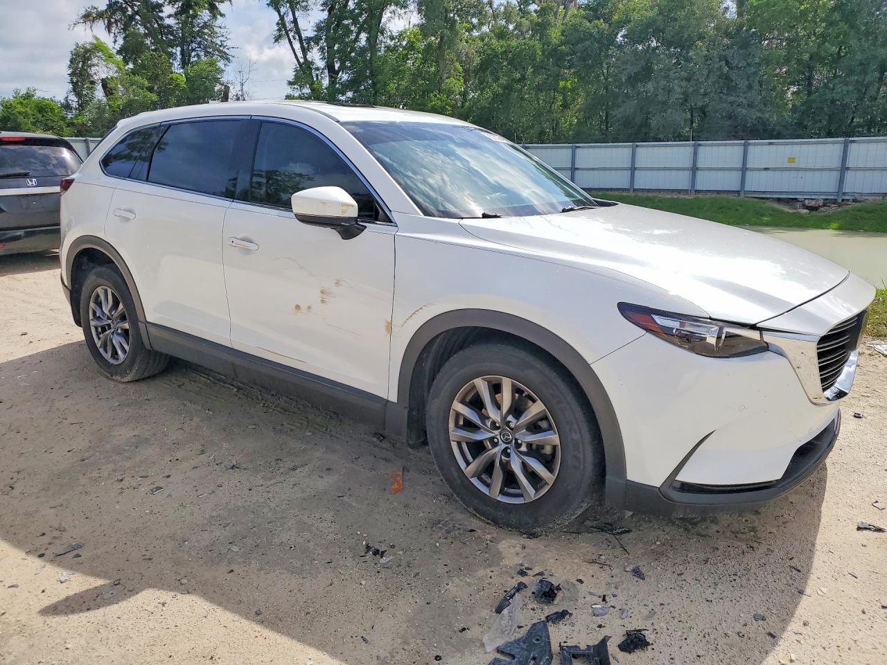 2018 Mazda Cx-9 Touring - Image 4