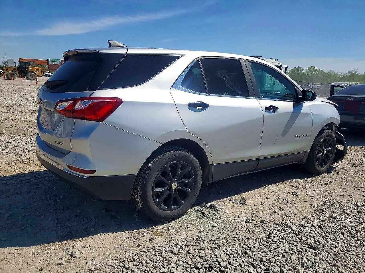 2021 Chevrolet Equinox Lt - Фото 3
