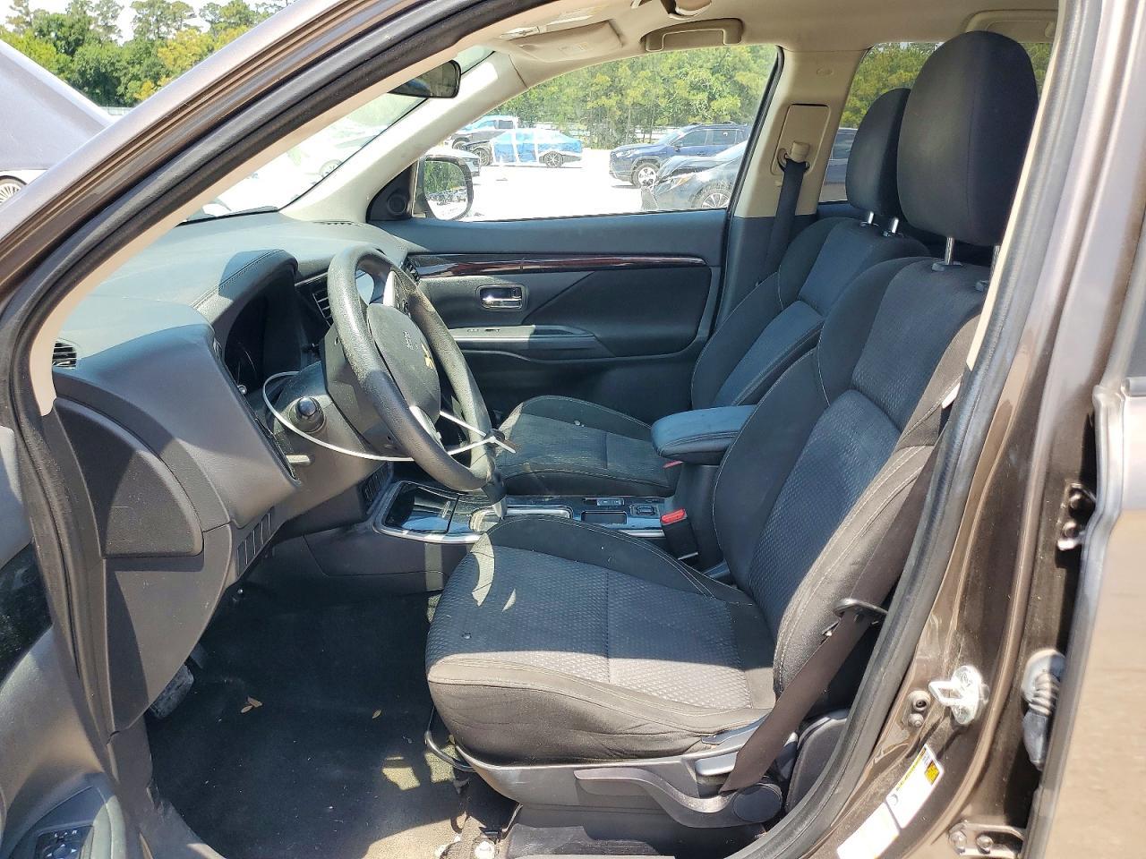 2019 Mitsubishi Outlander Es - Фото 7