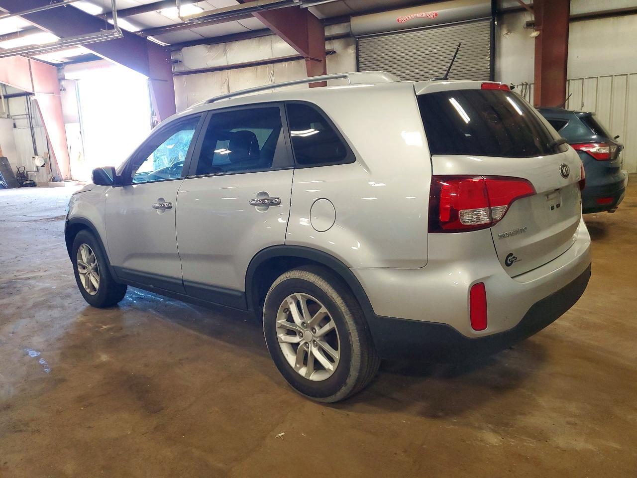2014 Kia Sorento Lx - Фото 2