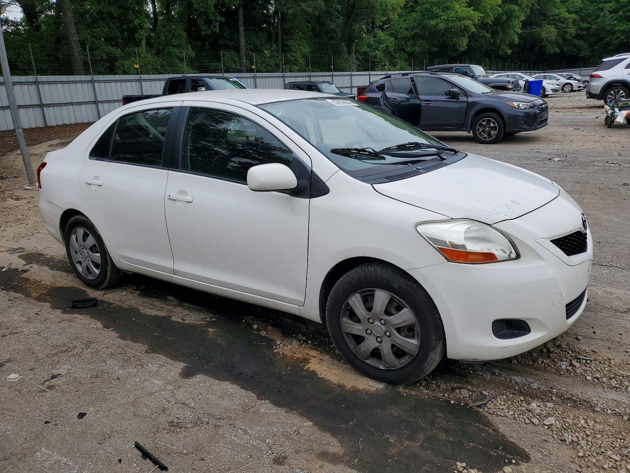 2010 Toyota Yaris Base - Image 4