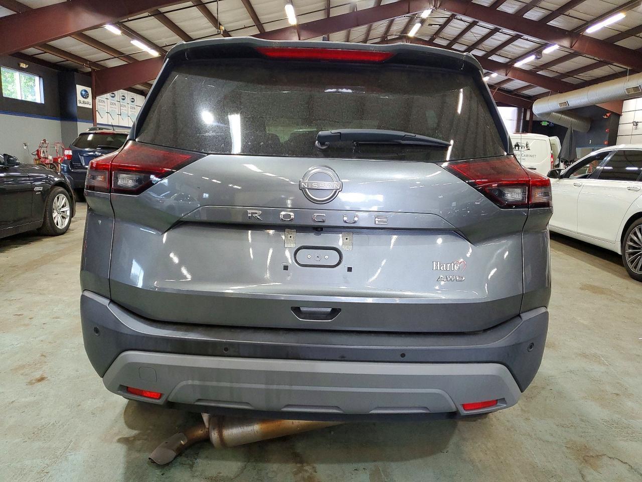 2023 Nissan Rogue S - Image 6