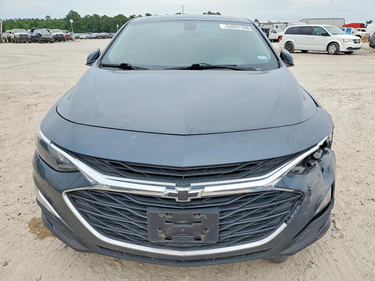 2020 Chevrolet Malibu - Image 5