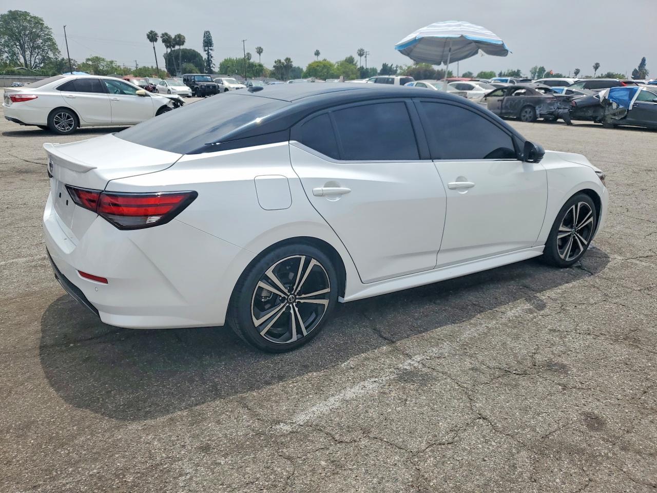 2022 Nissan Sentra Sr - Фото 3