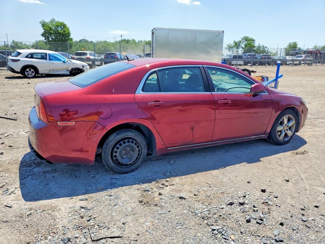 2011 Chevrolet Malibu 2Lt - Фото 3