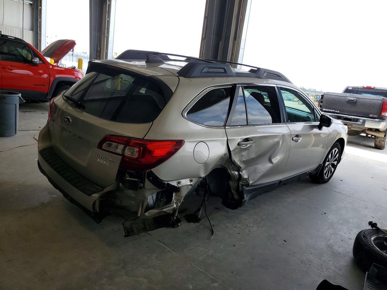 2017 Subaru Outback 2.5I Limited - Фото 3