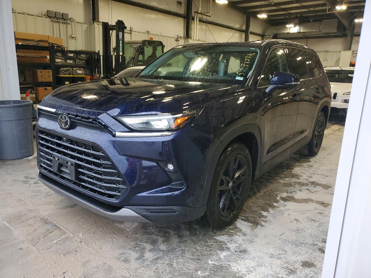 2024 Toyota Grand Highlander Platinum
