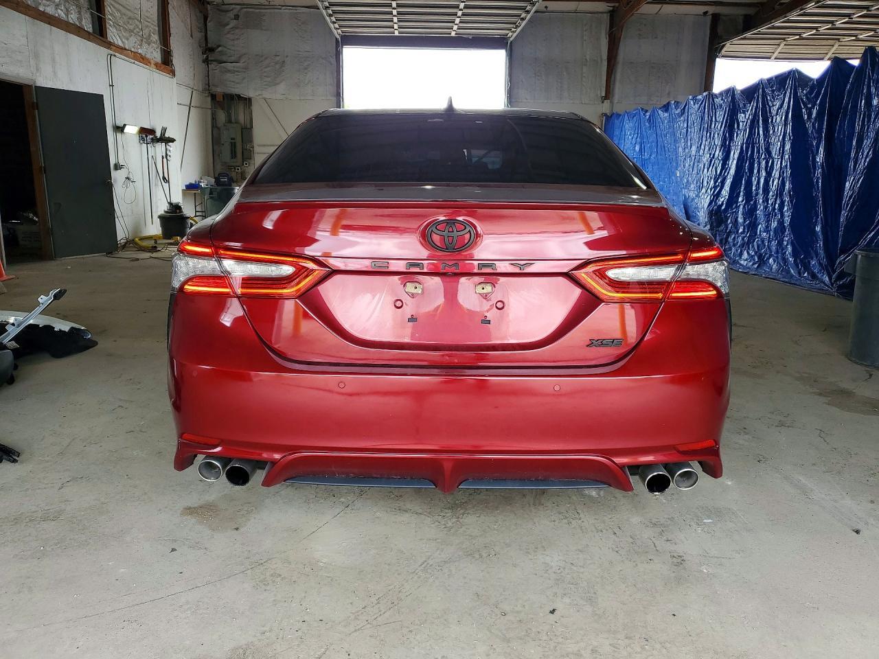 2018 Toyota Camry Xse - Image 6