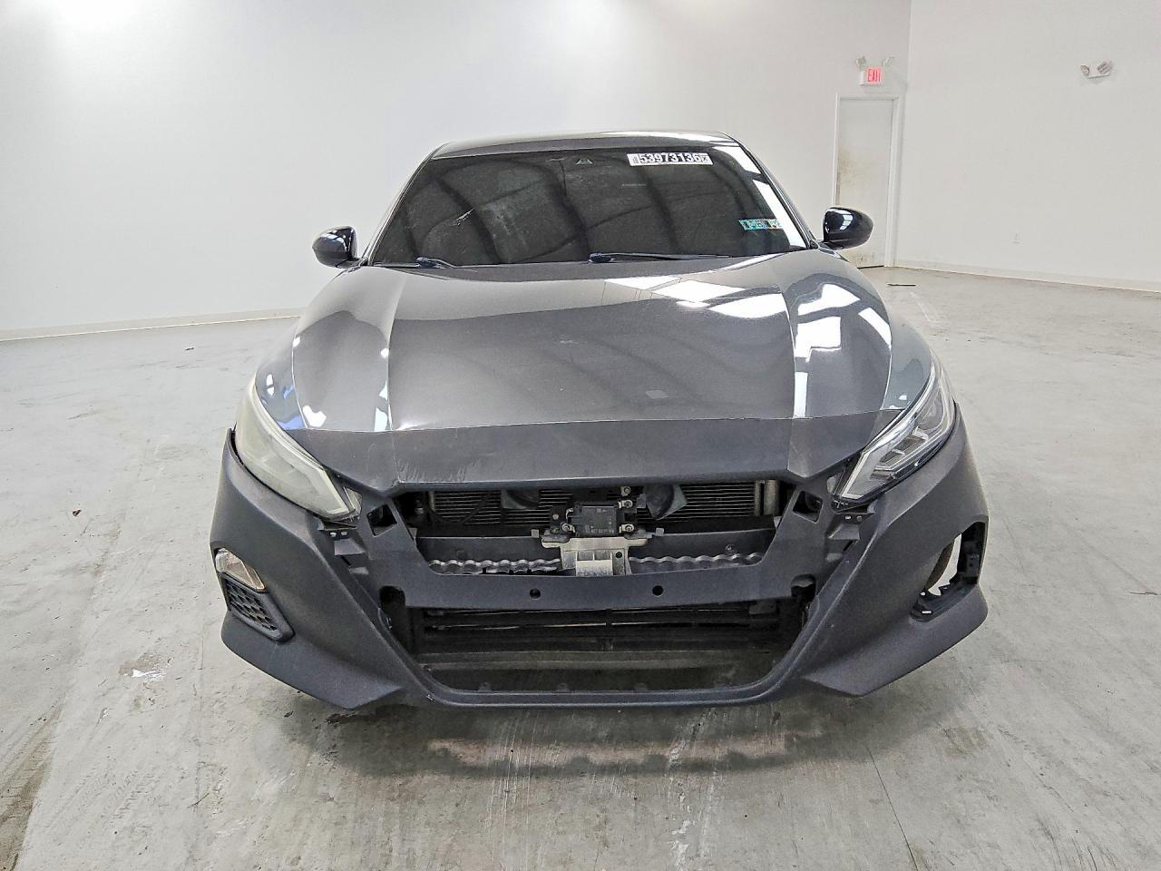 2020 Nissan Altima Sr - Фото 5