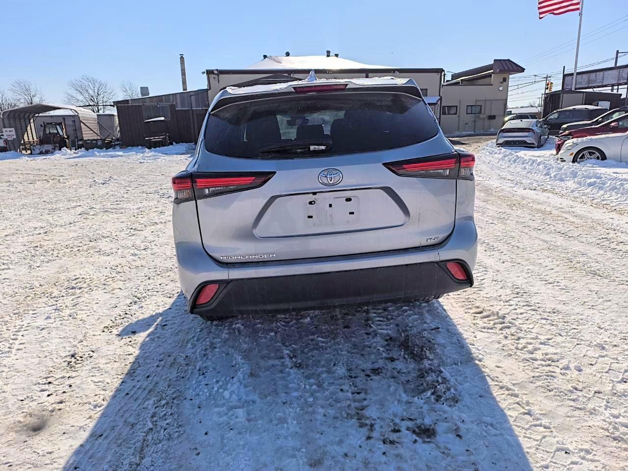 2024 Toyota Highlander Xle - Фото 6