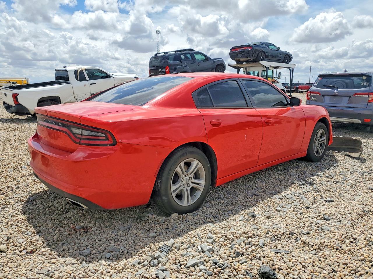 2022 Dodge Charger Sxt - Image 3