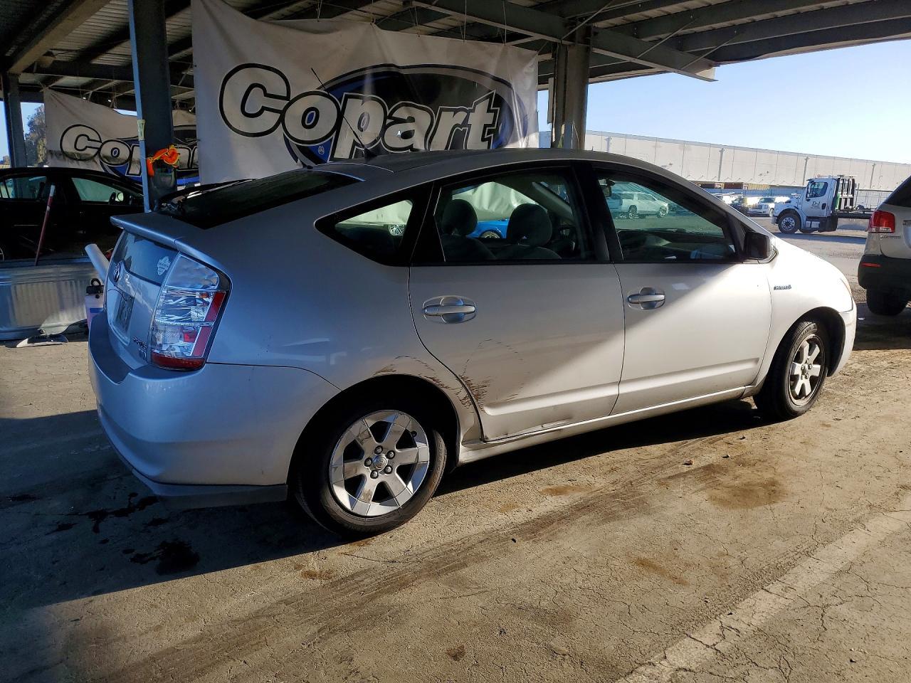 2009 Toyota Prius Base - Фото 3