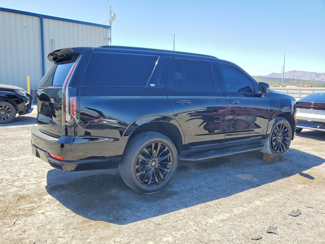 2024 Cadillac Escalade Premium Luxury - Фото 3