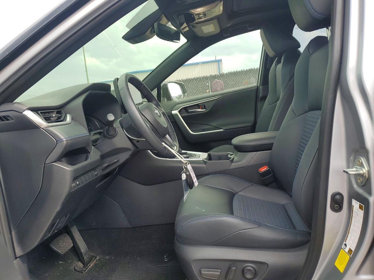 2025 Toyota Rav4 Xse - Фото 7