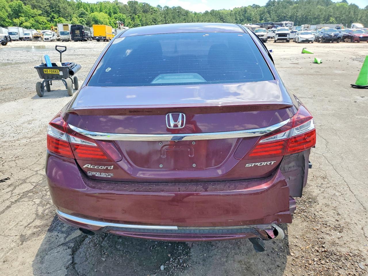 2017 Honda Accord Sport - Фото 6