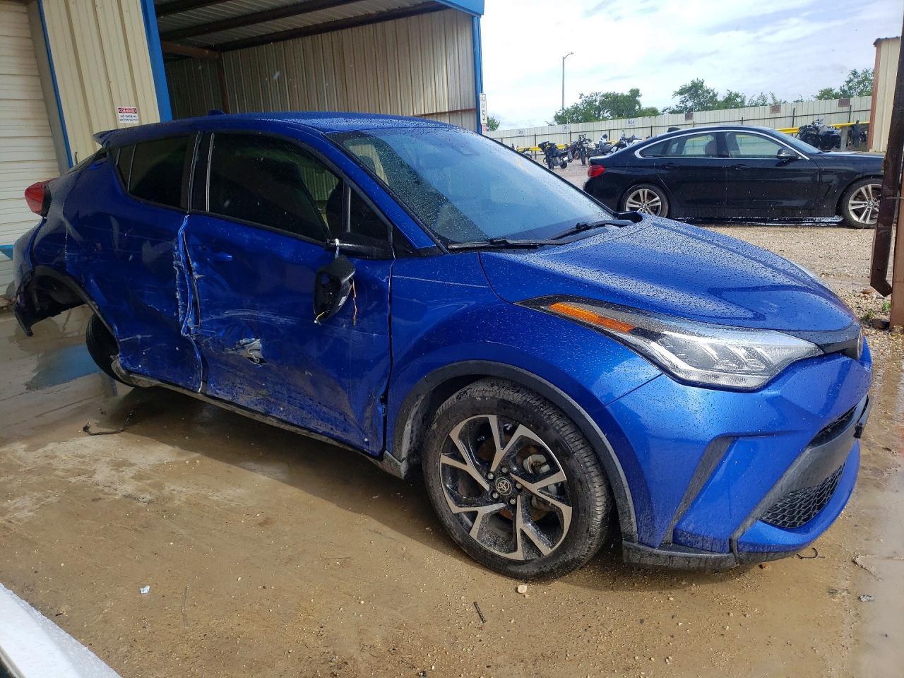 2021 Toyota C-Hr Xle - Image 4