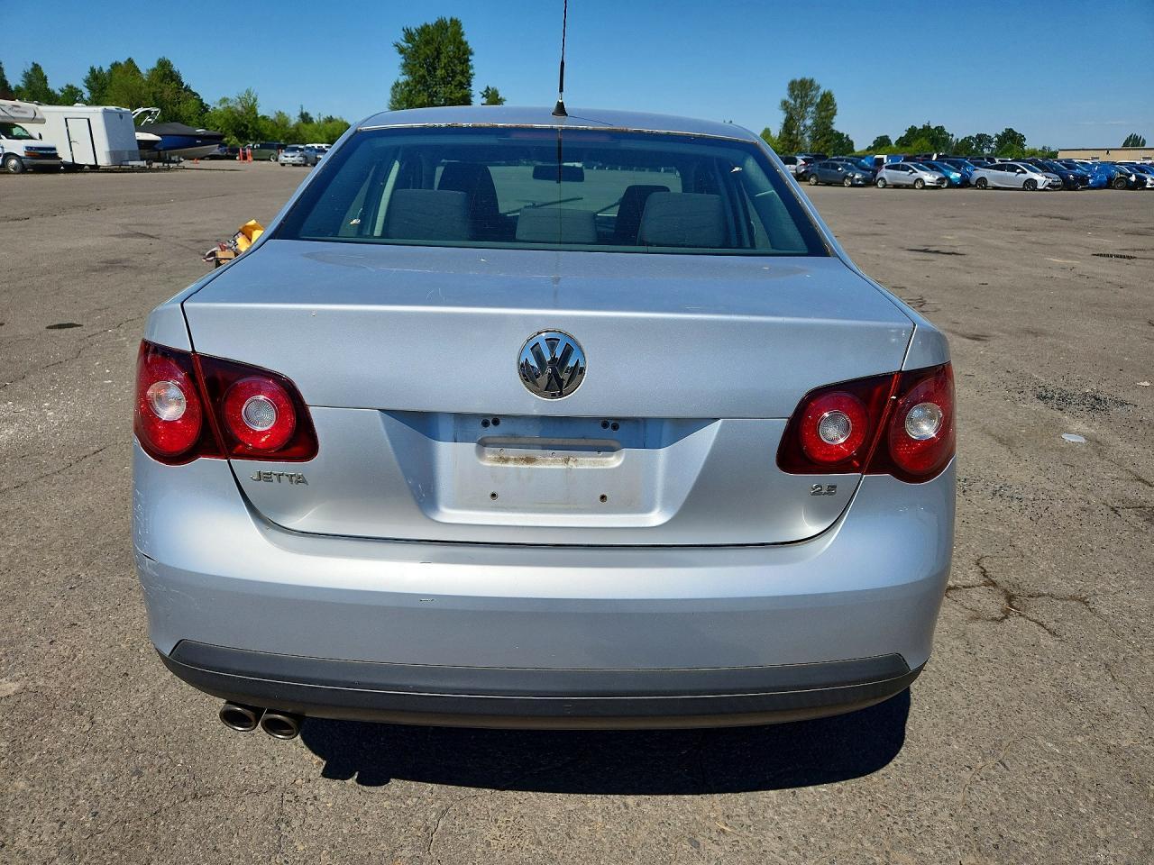 2009 Volkswagen Jetta S - Image 6