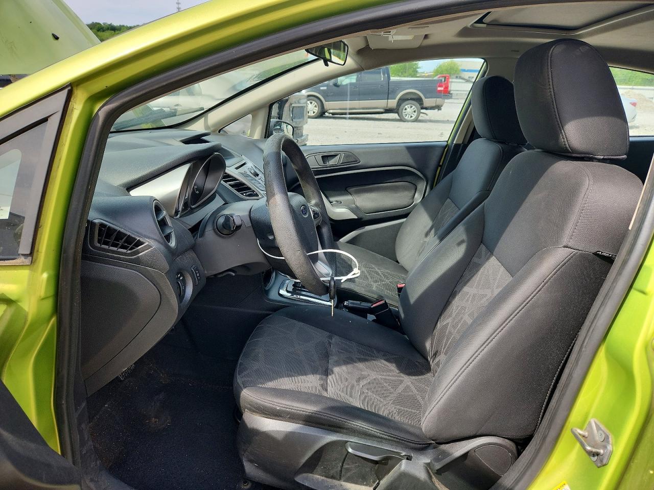 2011 Ford Fiesta Se - Image 7