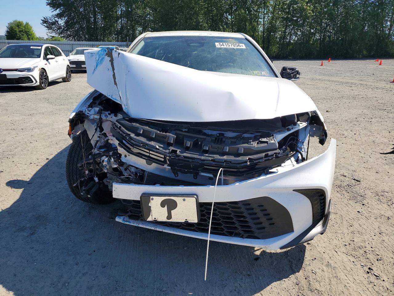 2025 Toyota Camry - Фото 5
