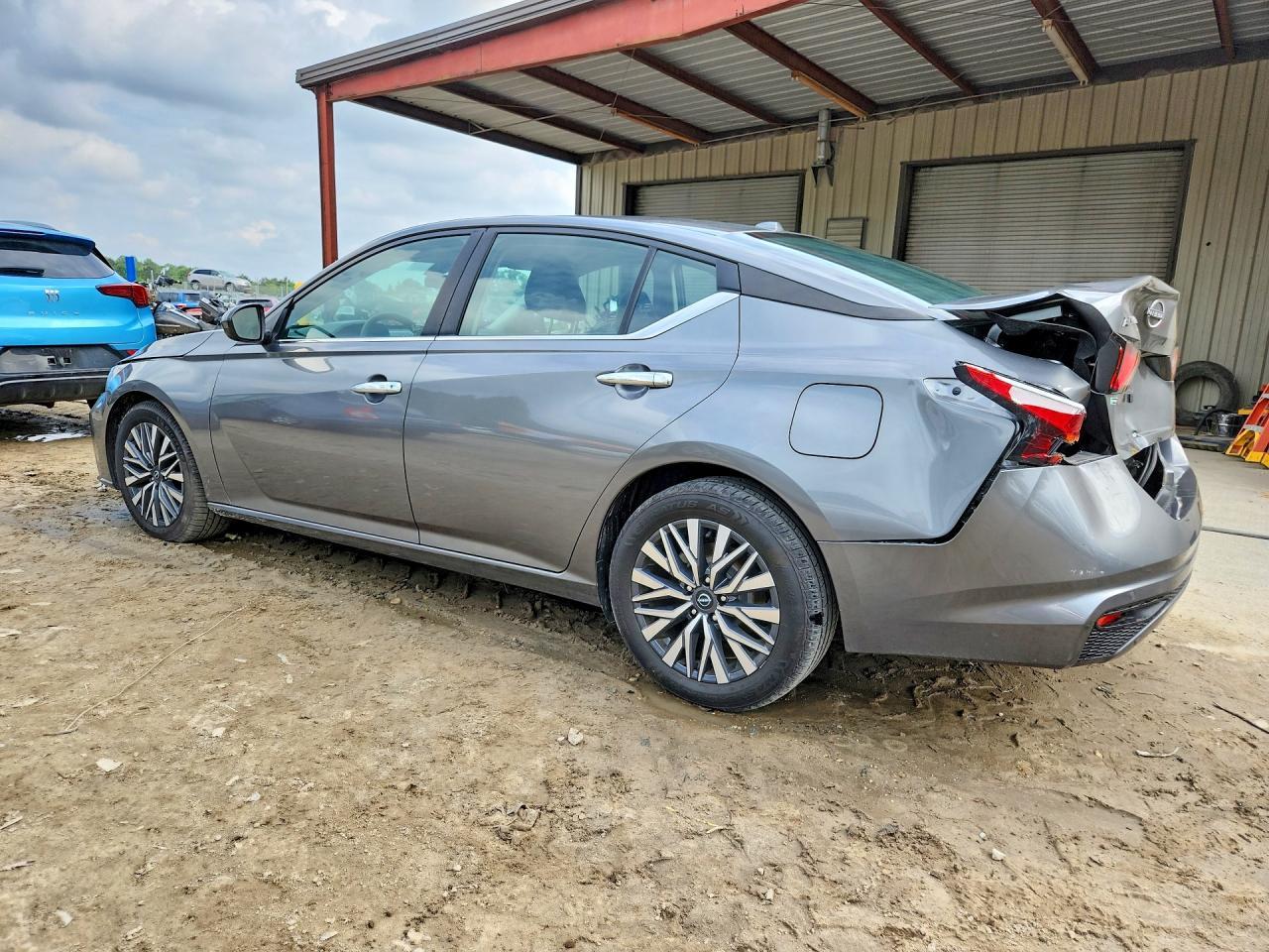 2023 Nissan Altima Sv - Фото 2