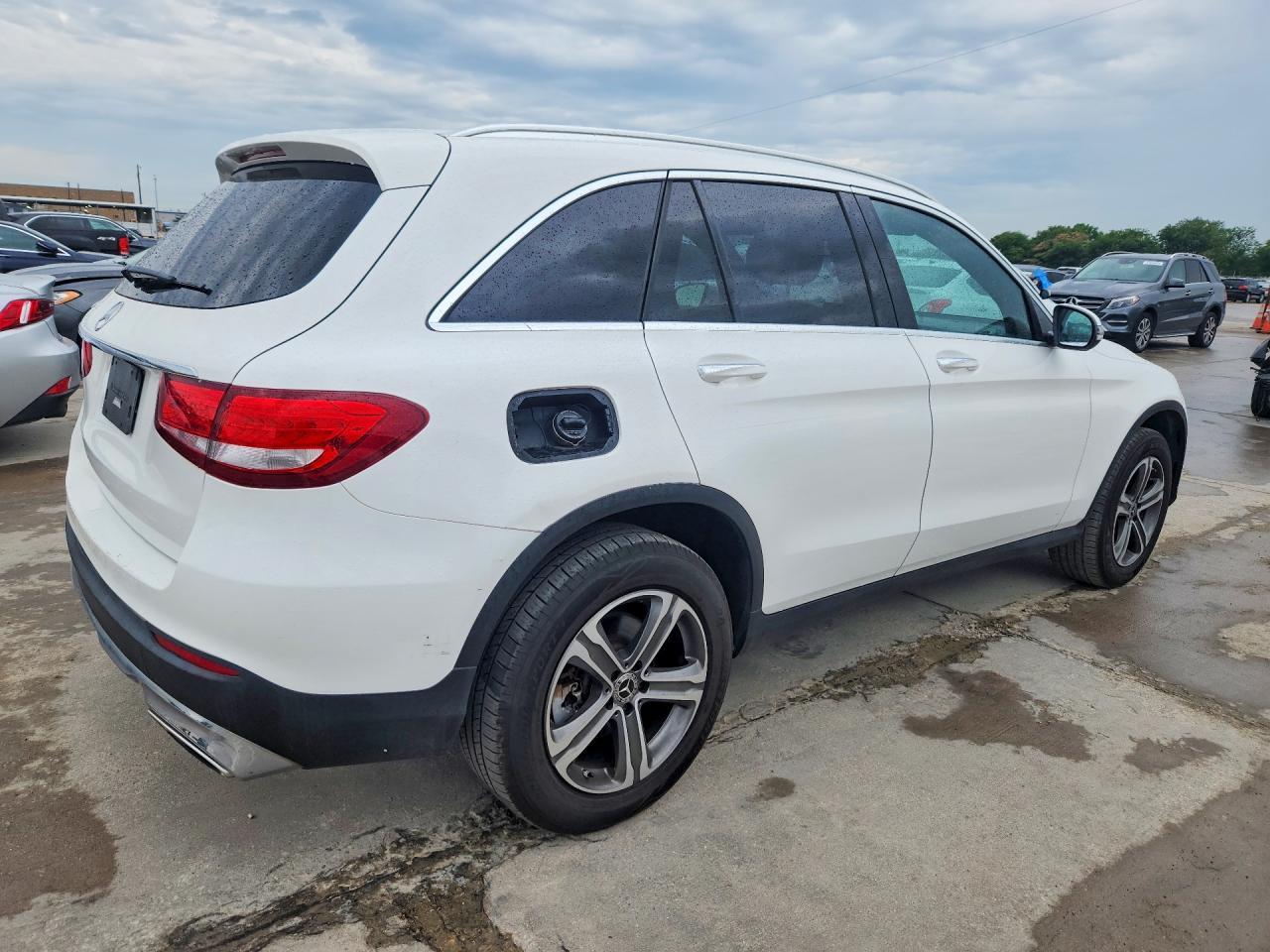 2019 Mercedes-Benz Glc 300 - Фото 3