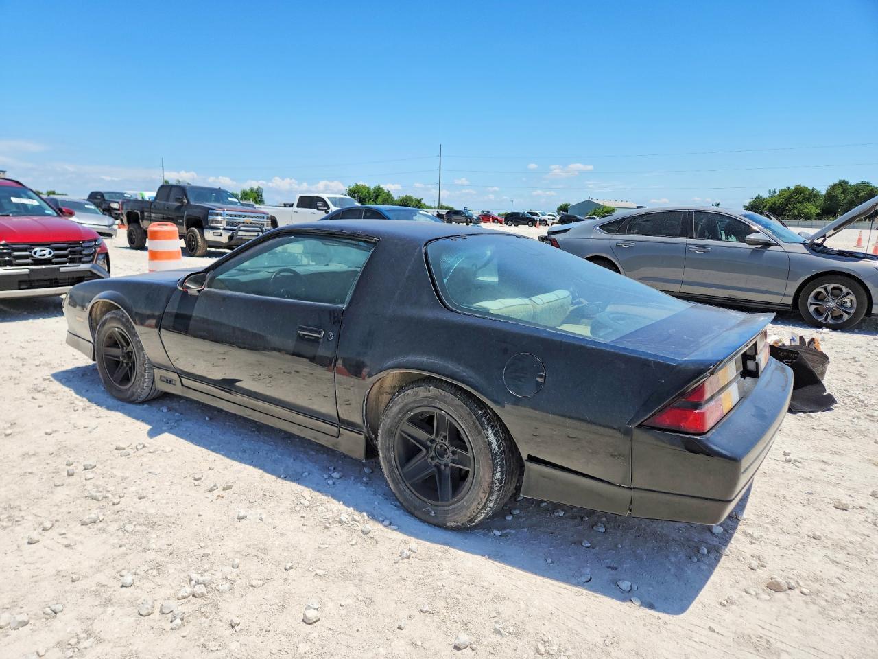 1990 Chevrolet Camaro Rs - Фото 2