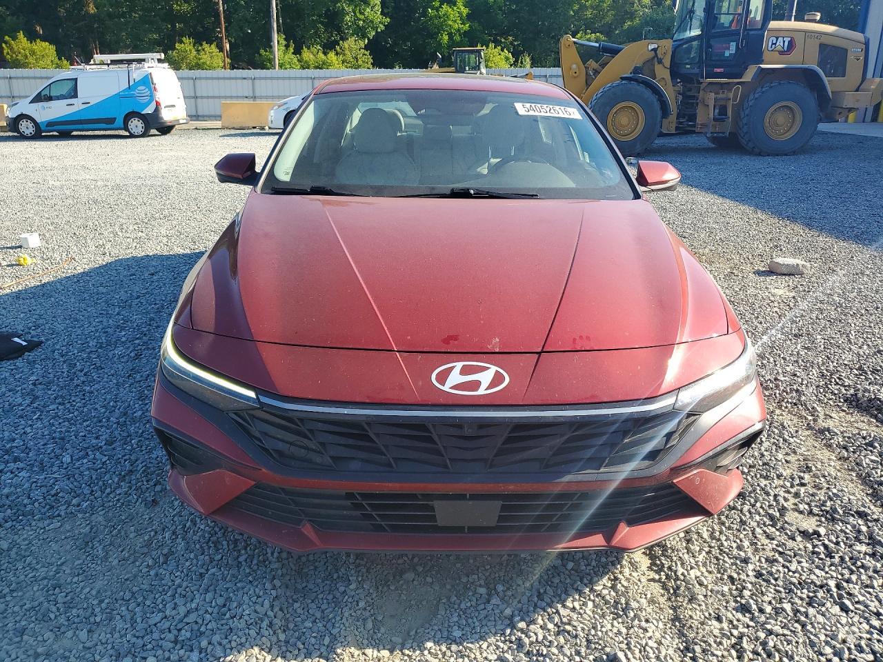 2024 Hyundai Elntra - Фото 5