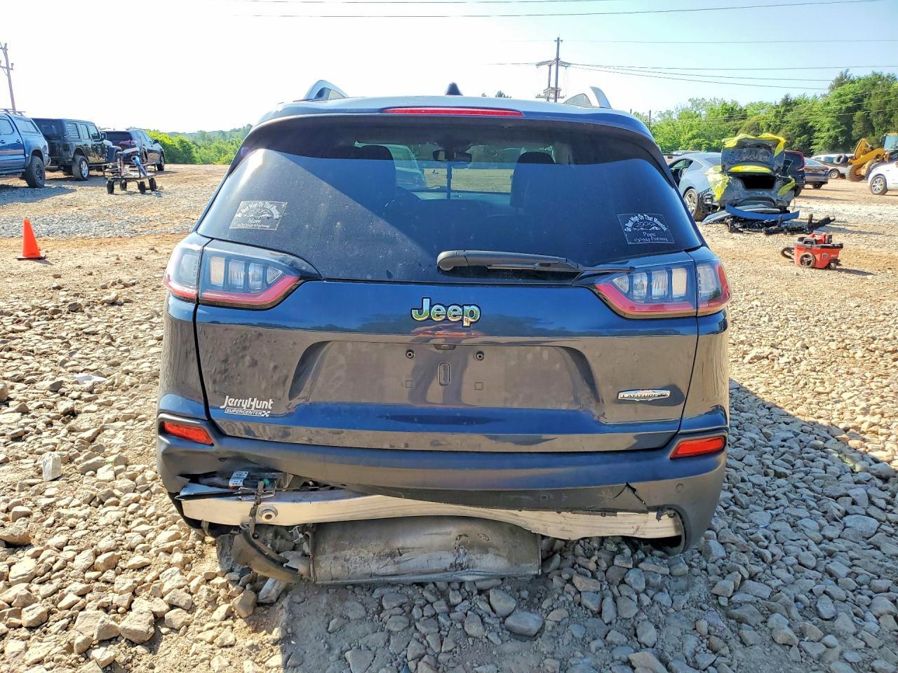 2021 Jeep Cherokee Latitude Plus - Фото 6