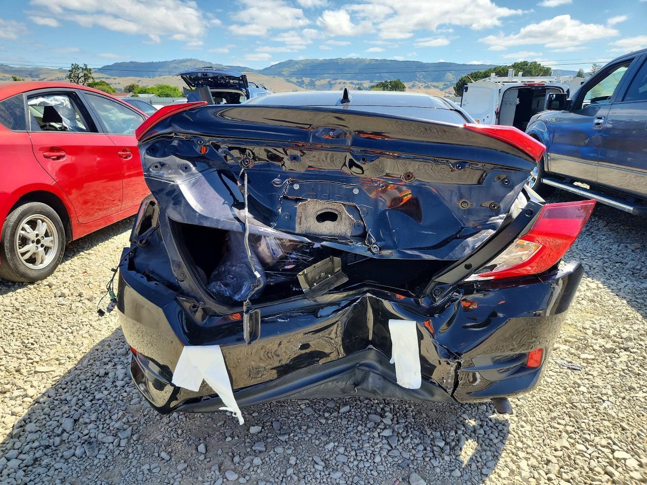 2018 Honda Civic Ex - Image 6