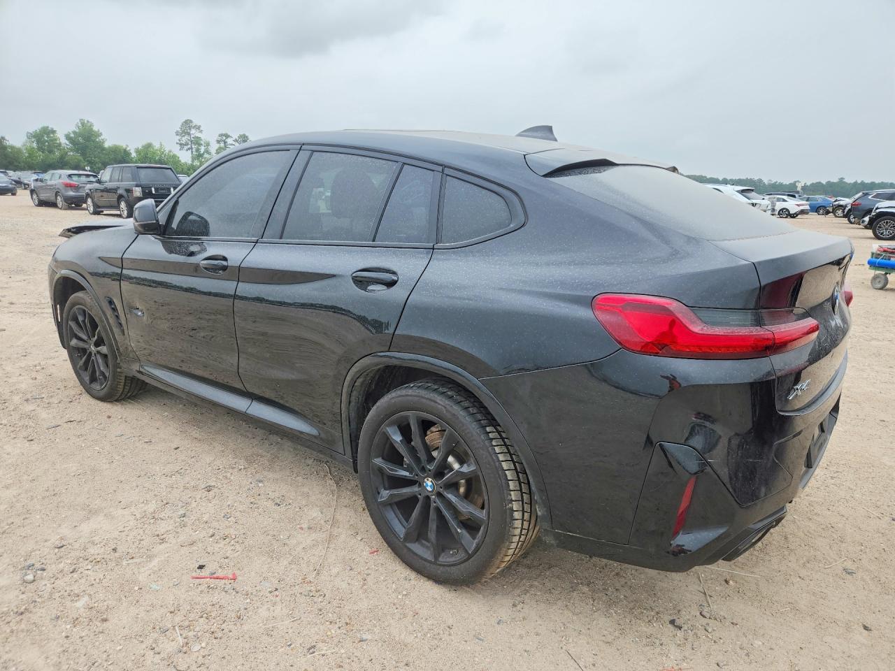 2025 BMW X4 xDrive30I - Image 2