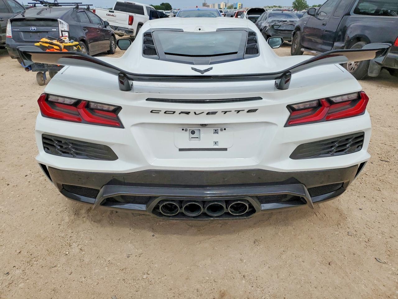 2024 Chevrolet Corvette Z06 3Lz - Фото 6