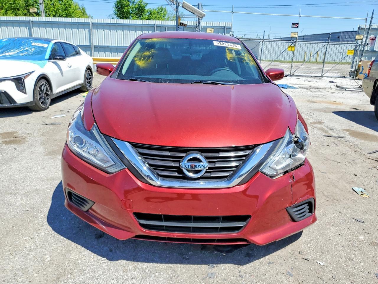 2016 Nissan Altima 2.5 S - Image 5