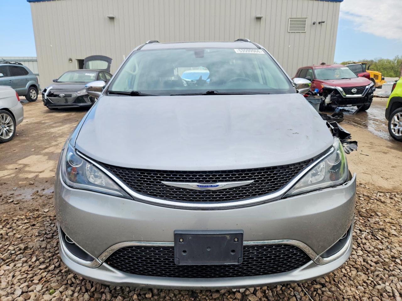 2020 Chrysler Pacifica Limited - Фото 5