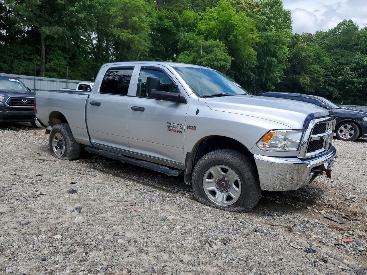 2016 Ram 2500 St - Image 4