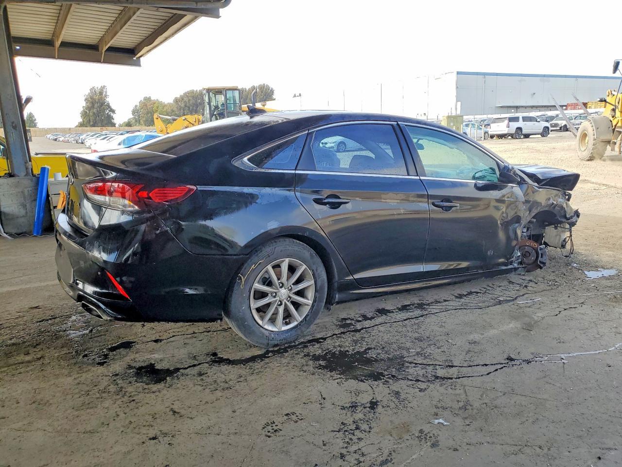 2019 Hyundai Sonata Se - Фото 3