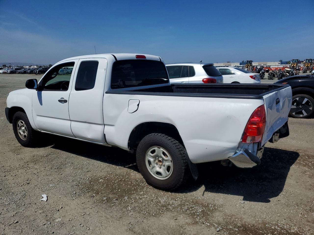2015 Toyota Tacoma Access Cab - Фото 2