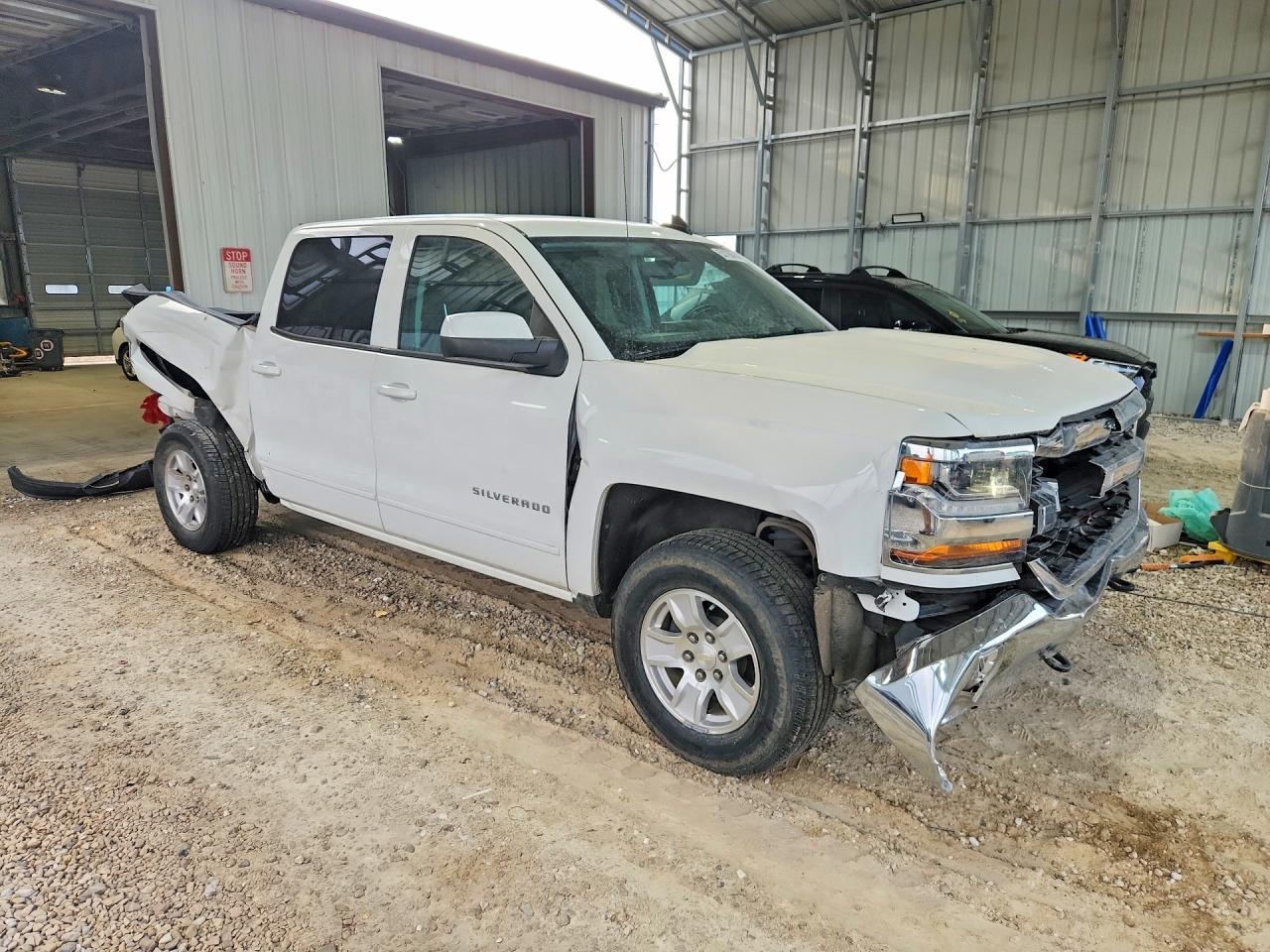 2018 Chevrolet Silverado K1500 Lt - Image 4