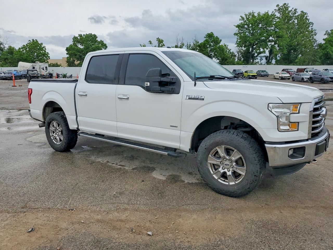 2016 Ford F150 Supercrew - Image 4