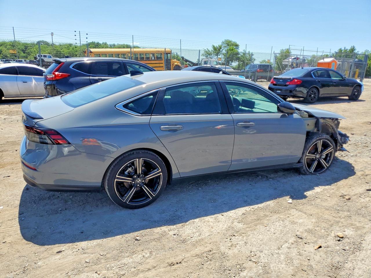 2025 Honda Accord Hybrid Sport - Image 3
