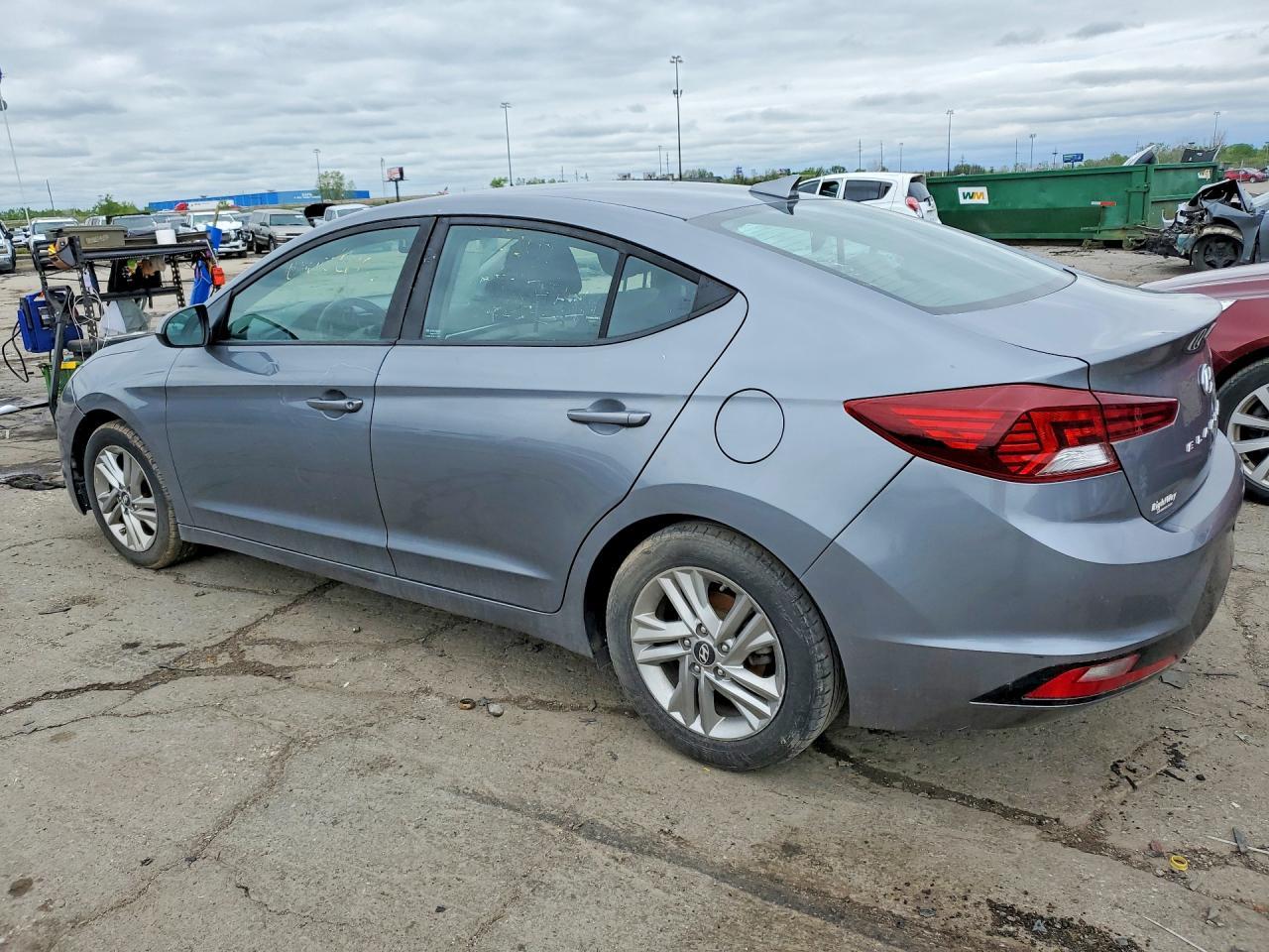 2019 Hyundai Elantra Sel - Фото 2