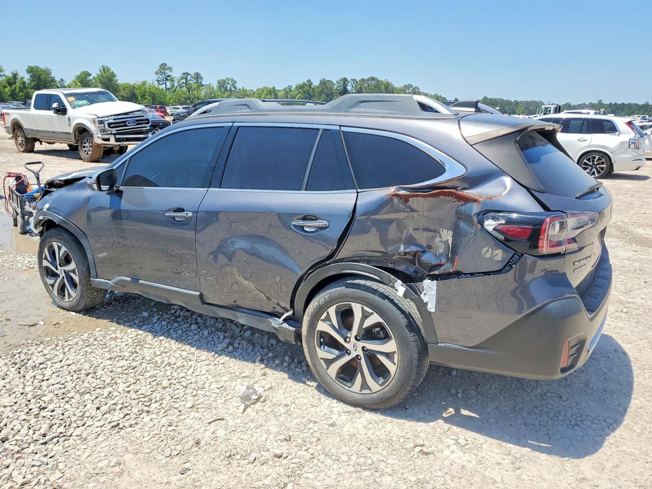 2022 Subaru Outback Touring - Фото 2