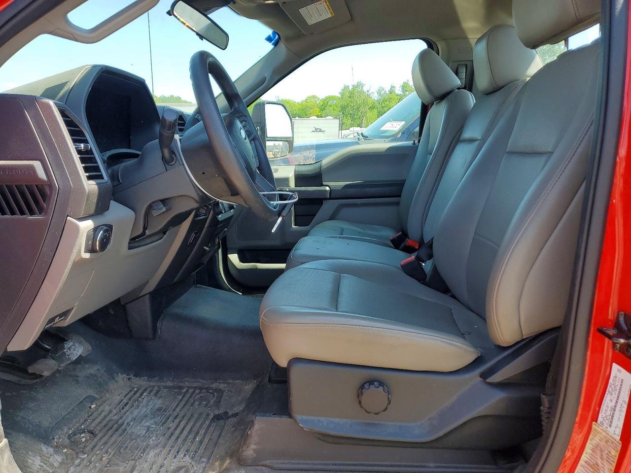 2021 Ford F450 Super Duty - Фото 7