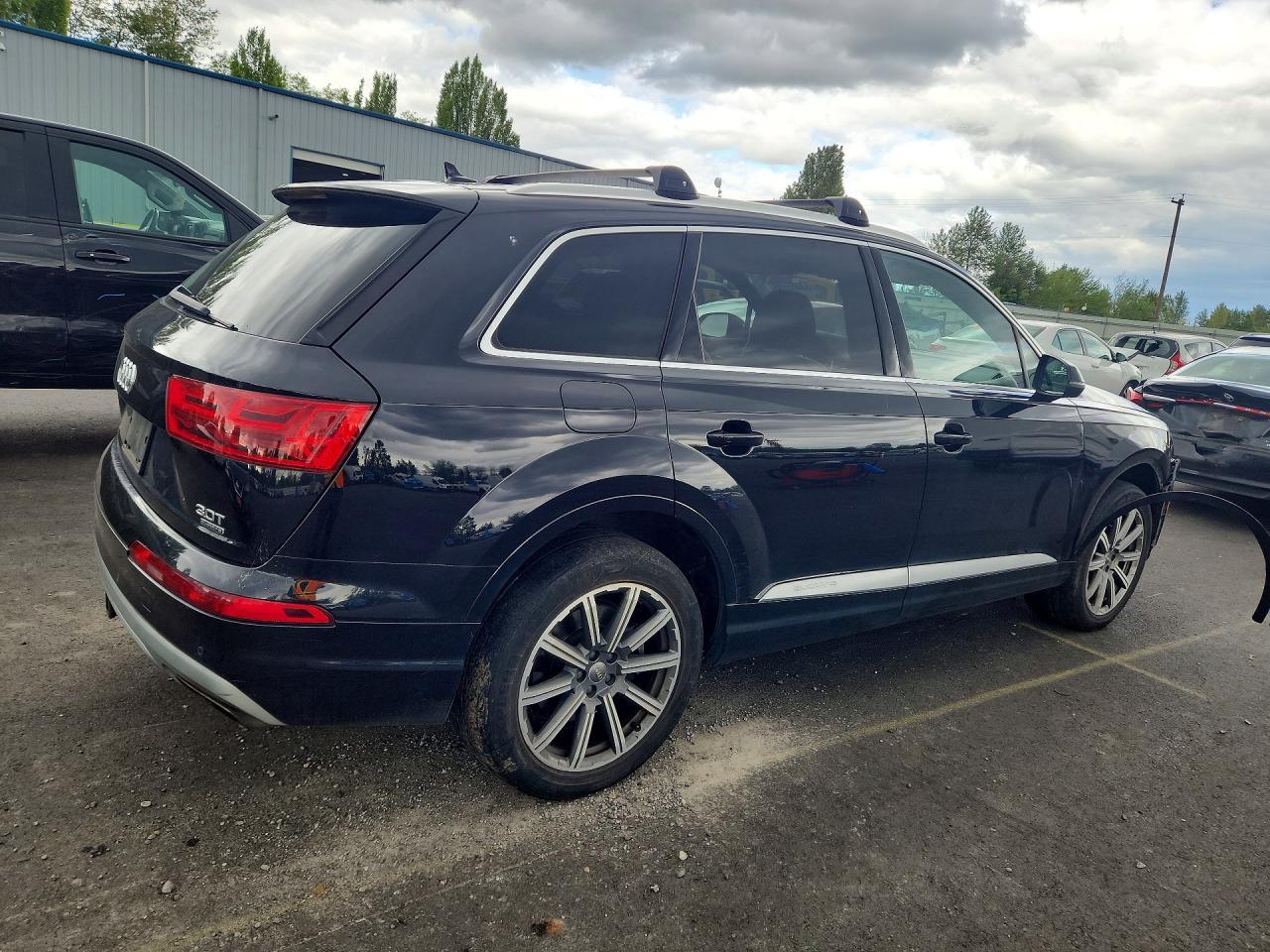 2017 Audi Q7 Premium Plus - Фото 3