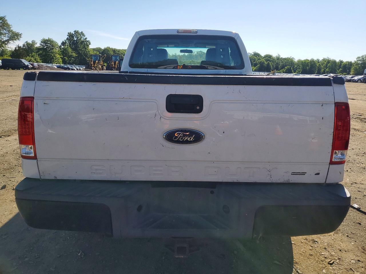 2015 Ford F250 Super Duty - Image 6