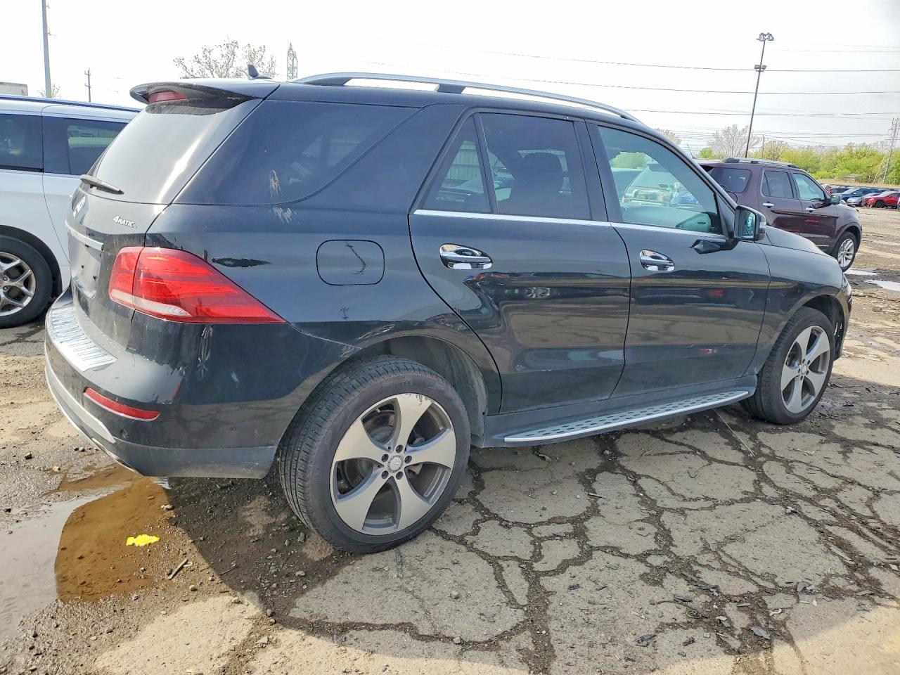 2017 Mercedes-Benz Gle 350 4Matic - Фото 3