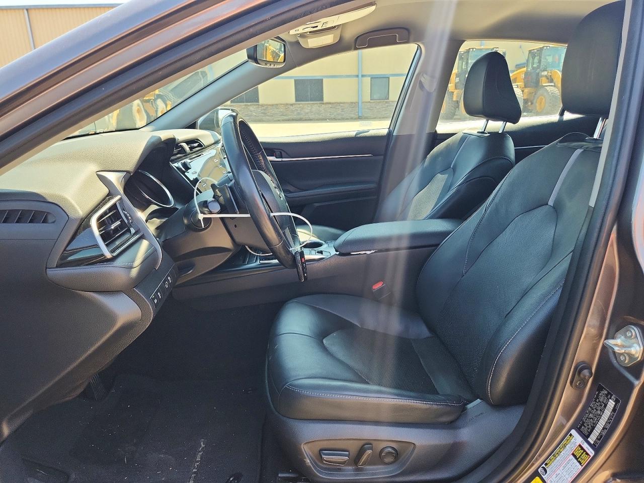 2020 Toyota Camry Xse - Image 7