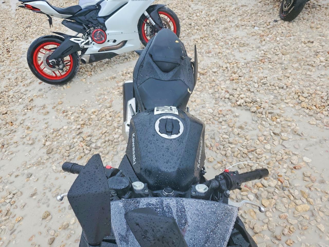 2026 Kawasaki Ex500 H - Фото 5