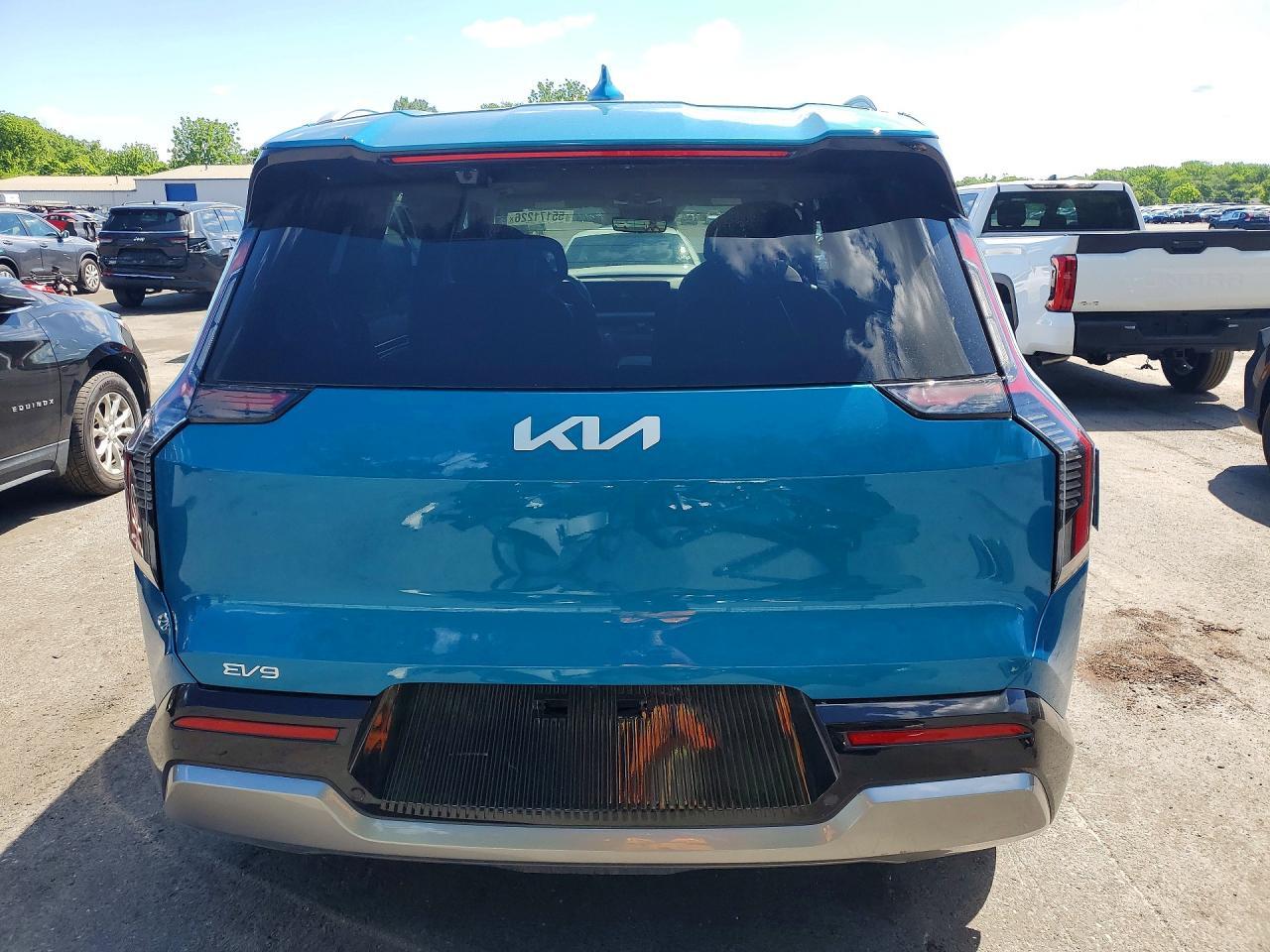 2026 Kia Ev9 Land - Image 6