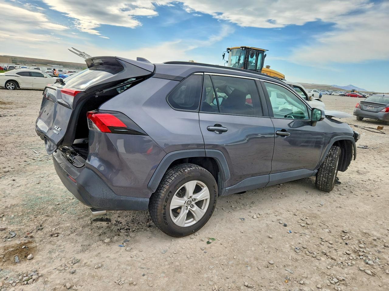 2021 Toyota Rav4 Xle - Фото 3
