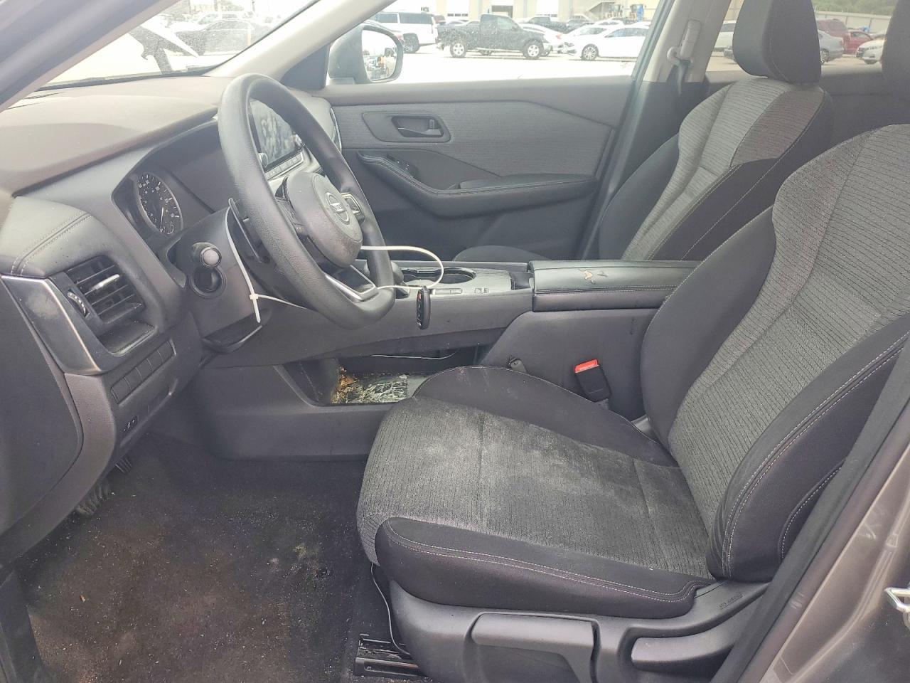 2021 Nissan Rogue S - Image 7